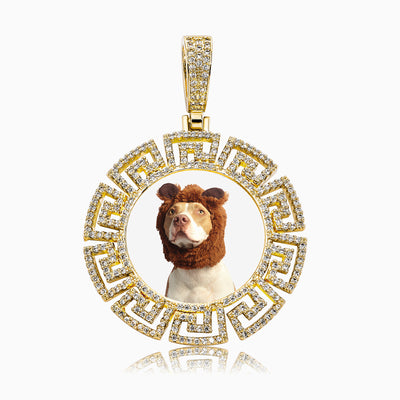 Photo Customized Circular Pattern Diamond Frame Necklace