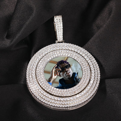Photo Custom Round Pave Diamond Necklace
