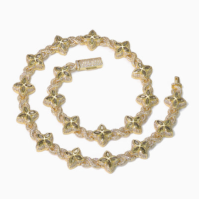 Fashionable Four-Leaf Clover Zircon And Diamond Necklace