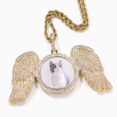 Photo Customized Round Angel Wings Diamond Necklace
