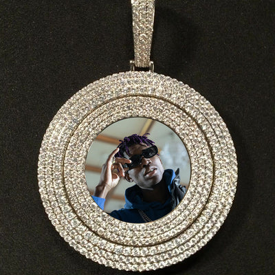 Photo Custom Round Pave Diamond Necklace