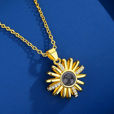 Projection Photo Customed Sun Shape Necklace